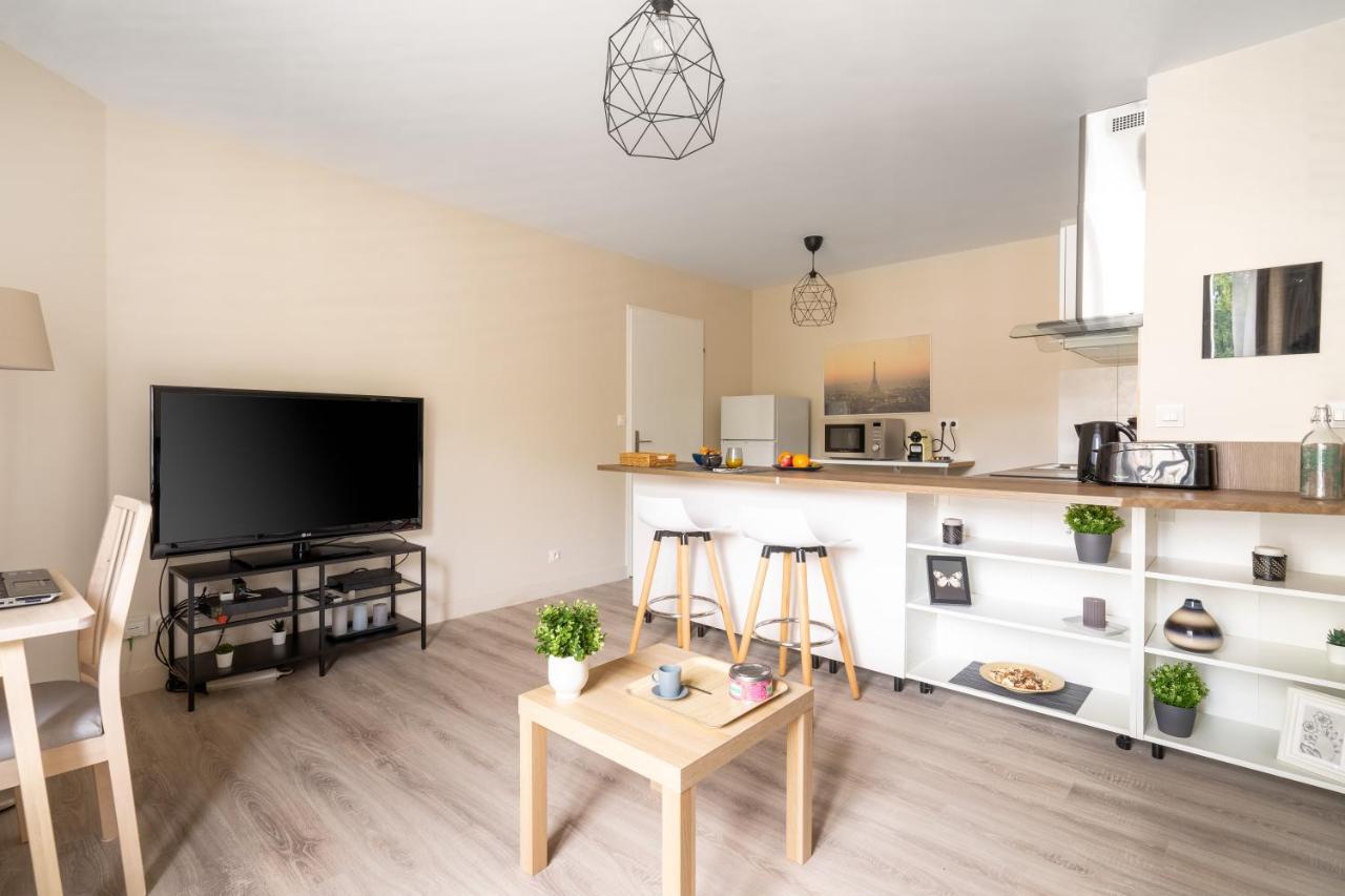 Logement Noah Courcouronnes Zewnętrze zdjęcie