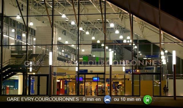 Logement Noah Courcouronnes Zewnętrze zdjęcie