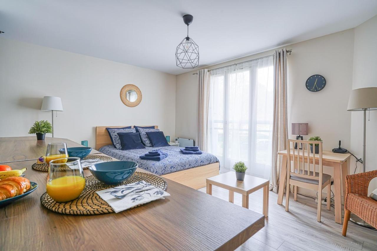 Logement Noah Courcouronnes Zewnętrze zdjęcie